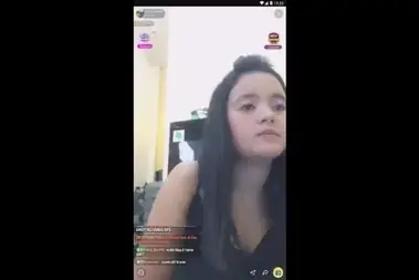 Live Show Gadis Mulus Ngentot Brutal Di Ranjang